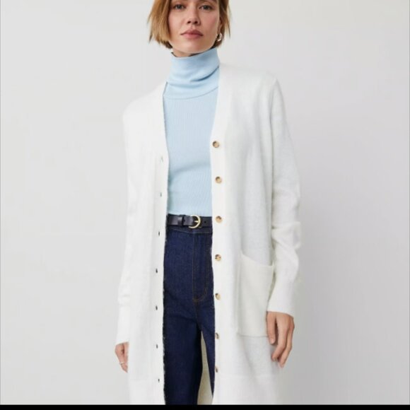 ANN TAYLOR WEEKEND COLLECTION WINTER WHITE BRUSHED LONG V NECK CARDIGAN SWEATER - Picture 4 of 7